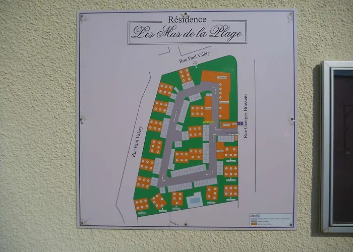 Charmante Maison Proche Avec Parking Prive Et Terrasse - Fr-1-387-84