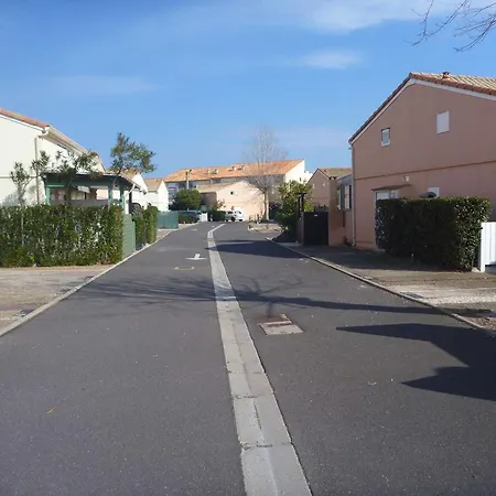 Apartment Charmante Maison Proche Avec Parking Prive Et Terrasse - Fr-1-387-84